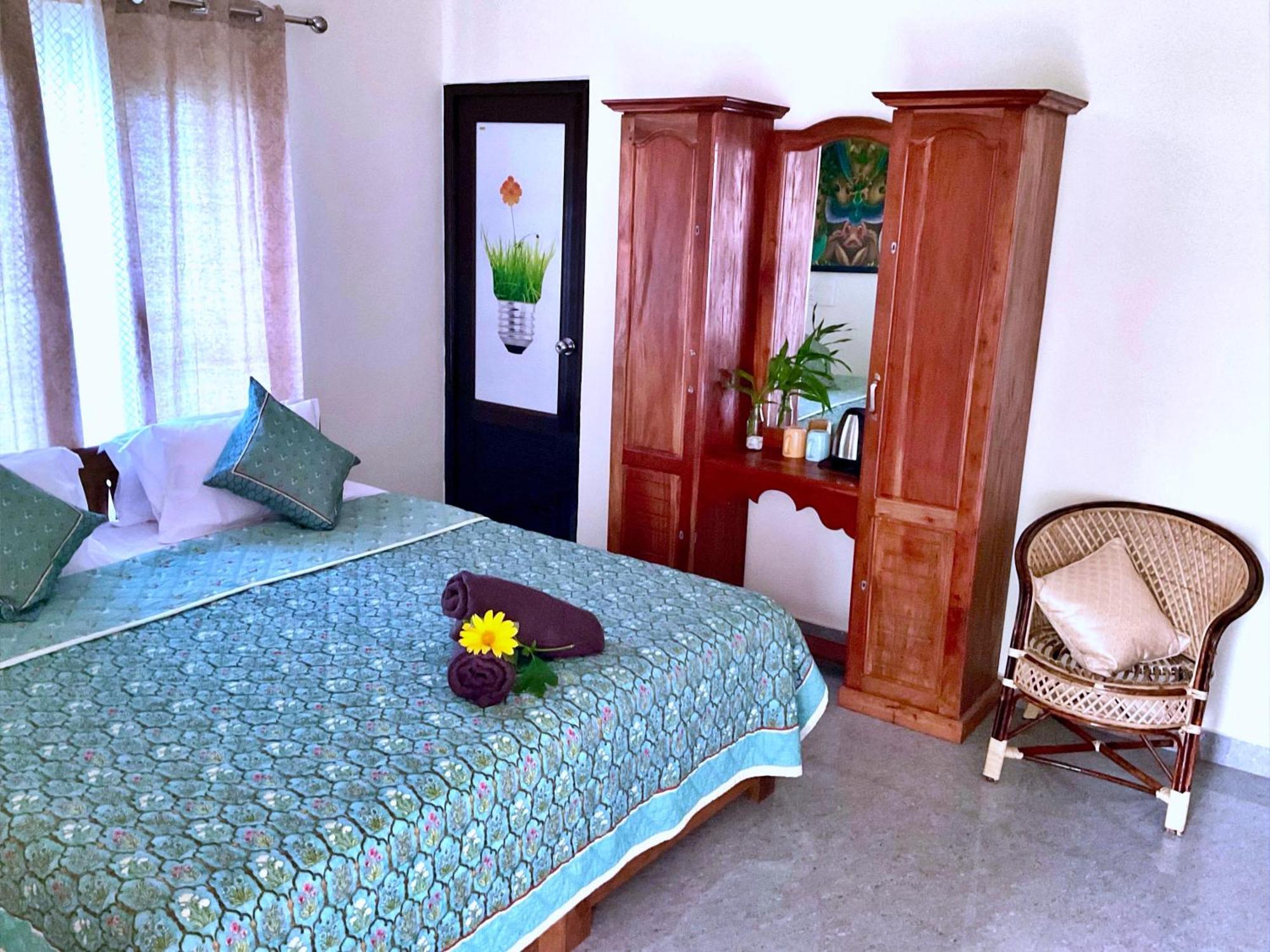 Hotel Gypsy Walker à Varkala Extérieur photo