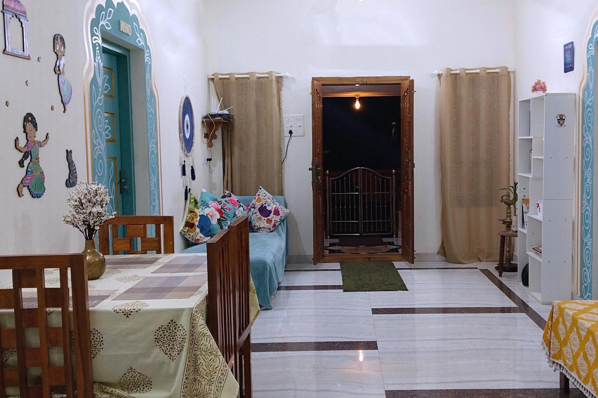 Hotel Gypsy Walker à Varkala Extérieur photo