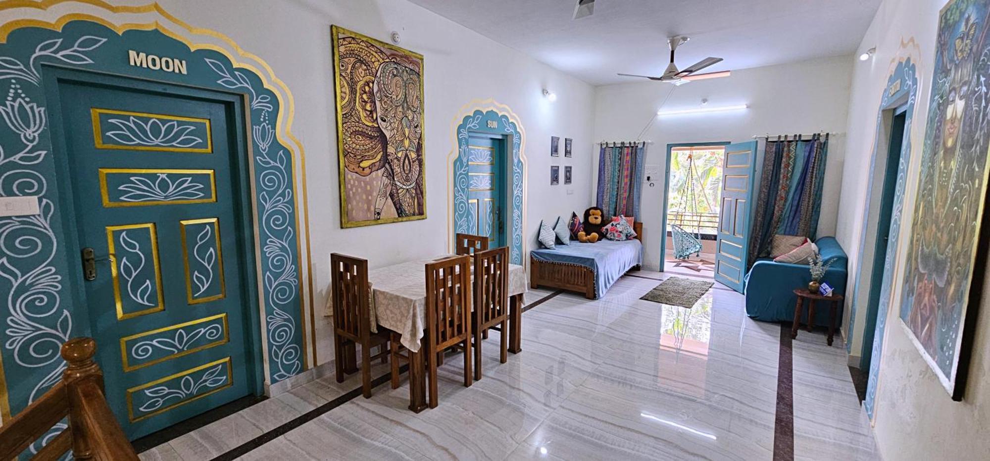 Hotel Gypsy Walker à Varkala Extérieur photo