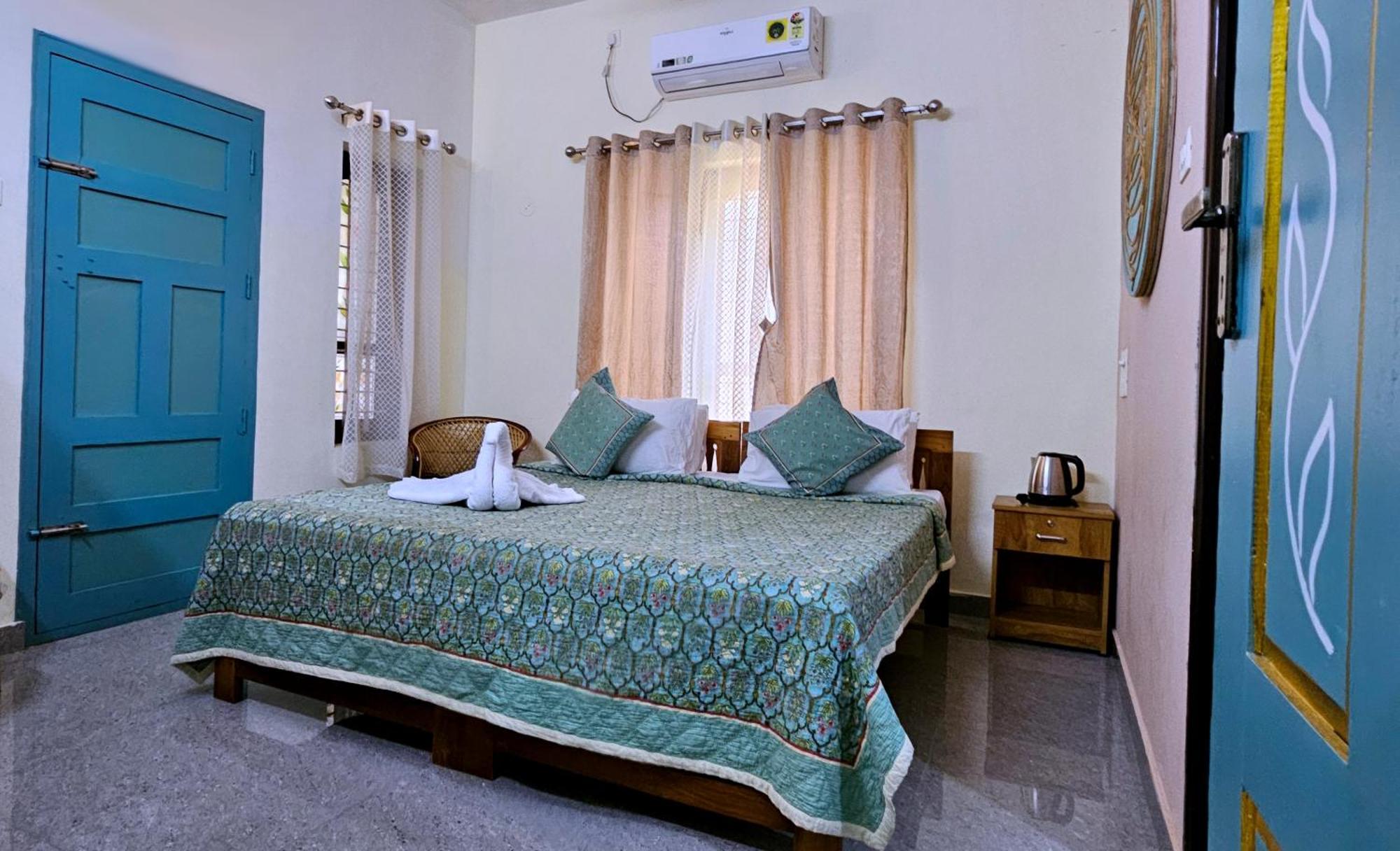 Hotel Gypsy Walker à Varkala Extérieur photo
